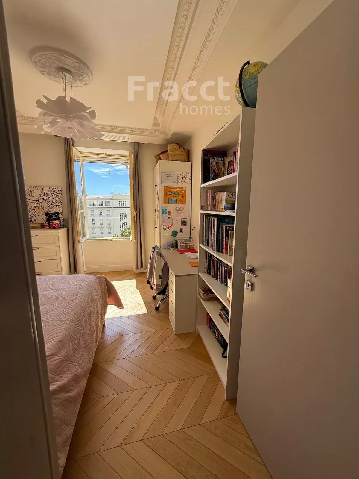 Charming Villa with Sea Views in Menton — photo 9