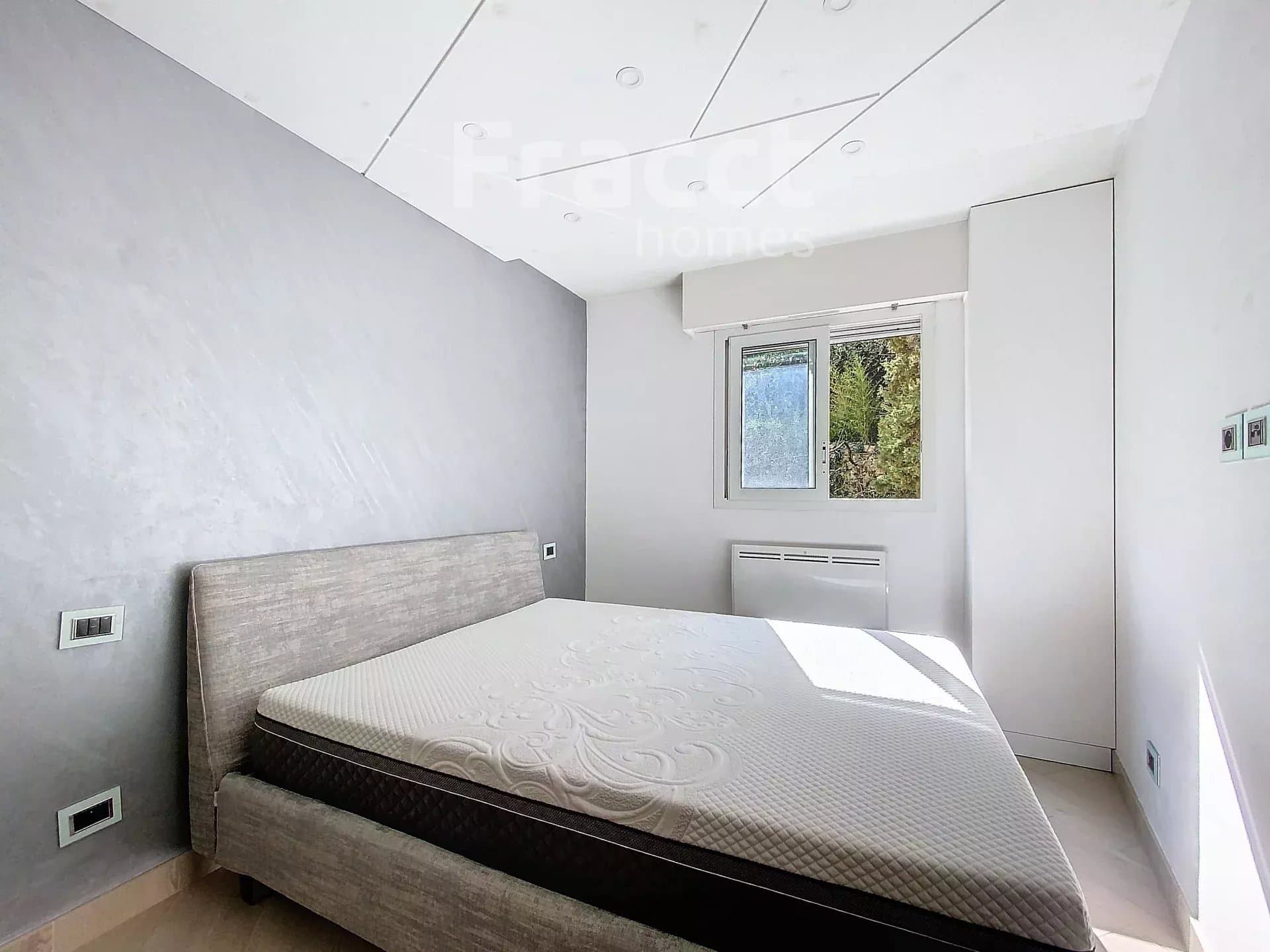 Charming Apartment with Mountain Views — photo 16