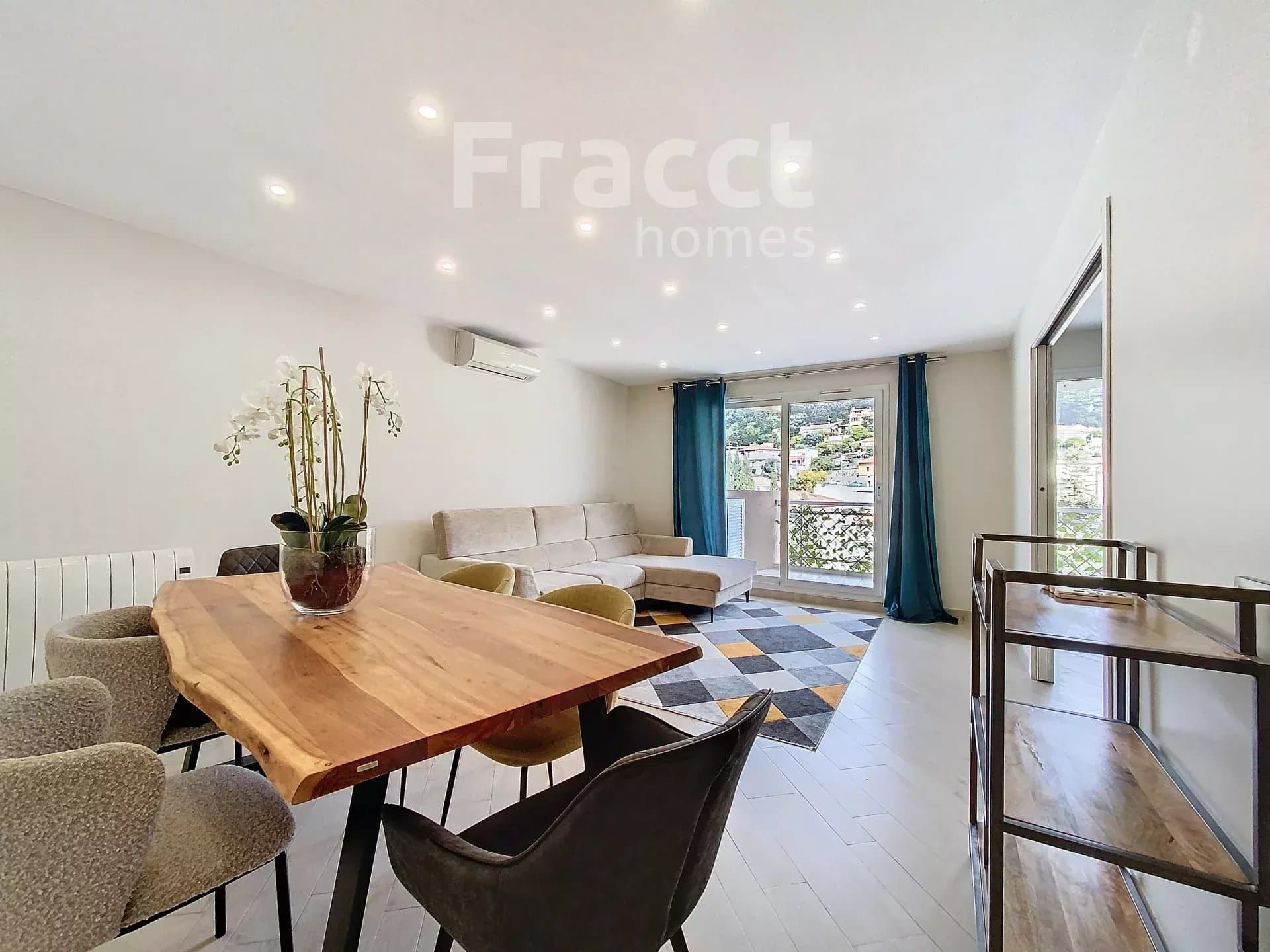 Charming Apartment with Mountain Views — photo 4