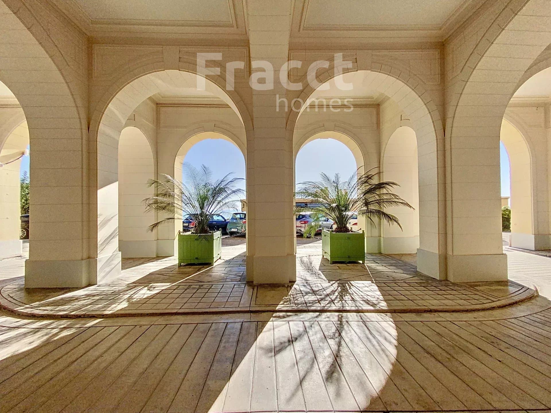 Elegant Riviera Palace Residence — photo 2