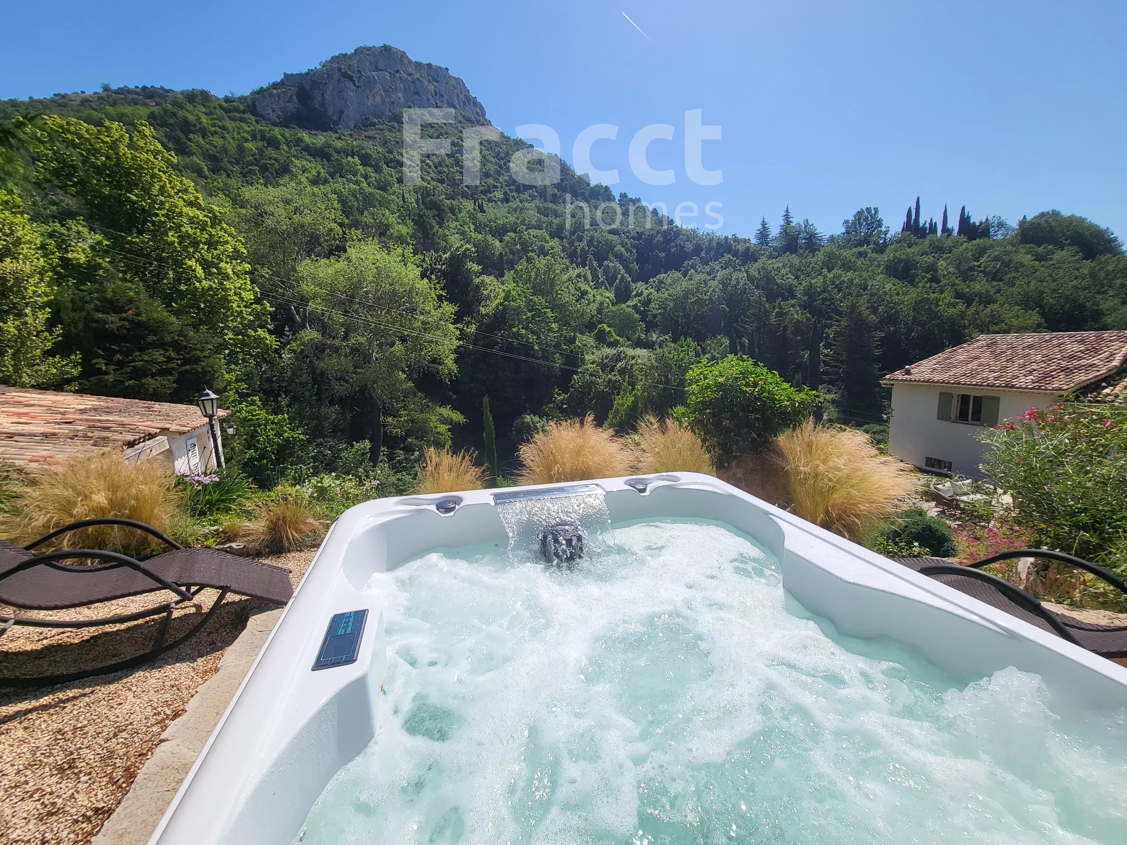 Renovated Provençal Villa — photo 27