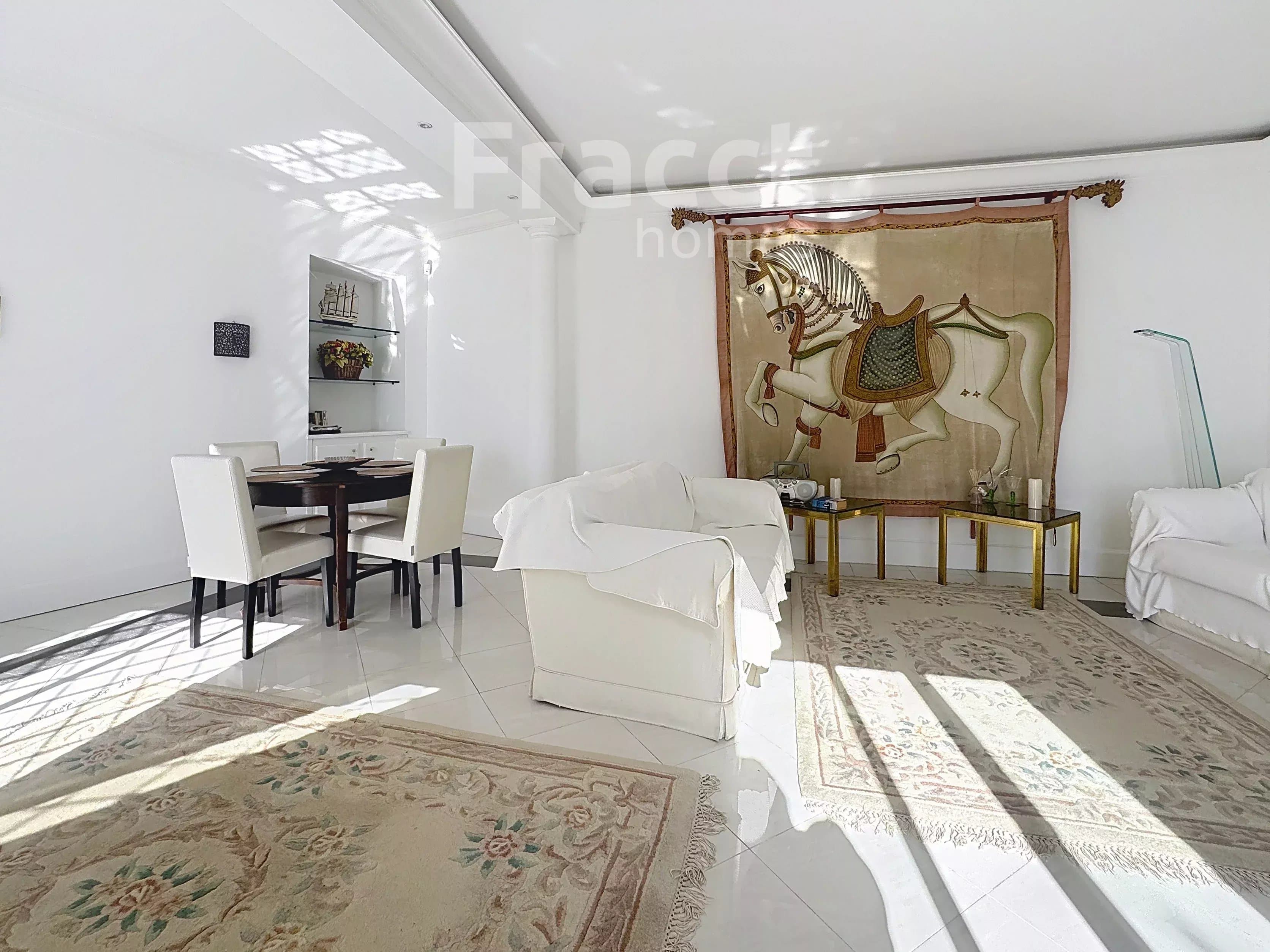 Belle Époque Apartment — photo 2
