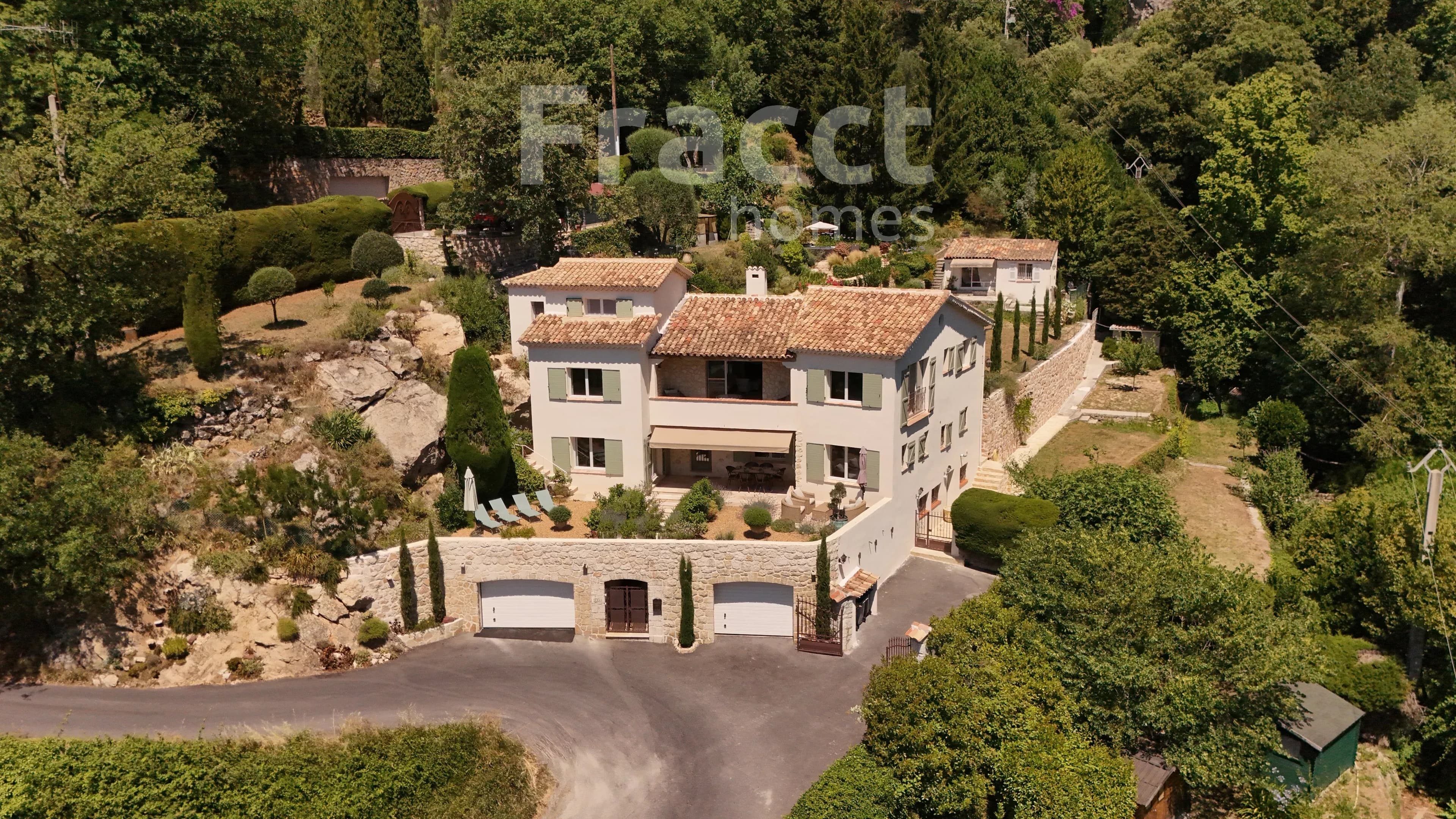 Renovated Provençal Villa — photo 1