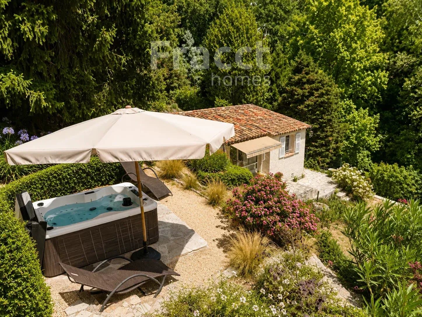 Renovated Provençal Villa — photo 32