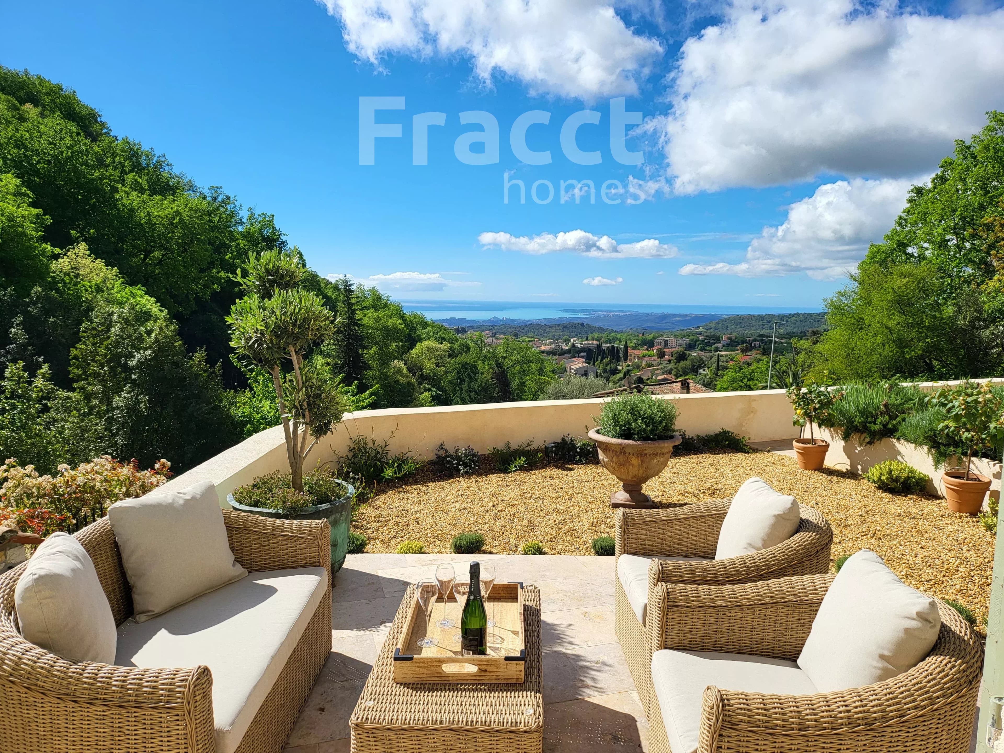 Renovated Provençal Villa — photo 25