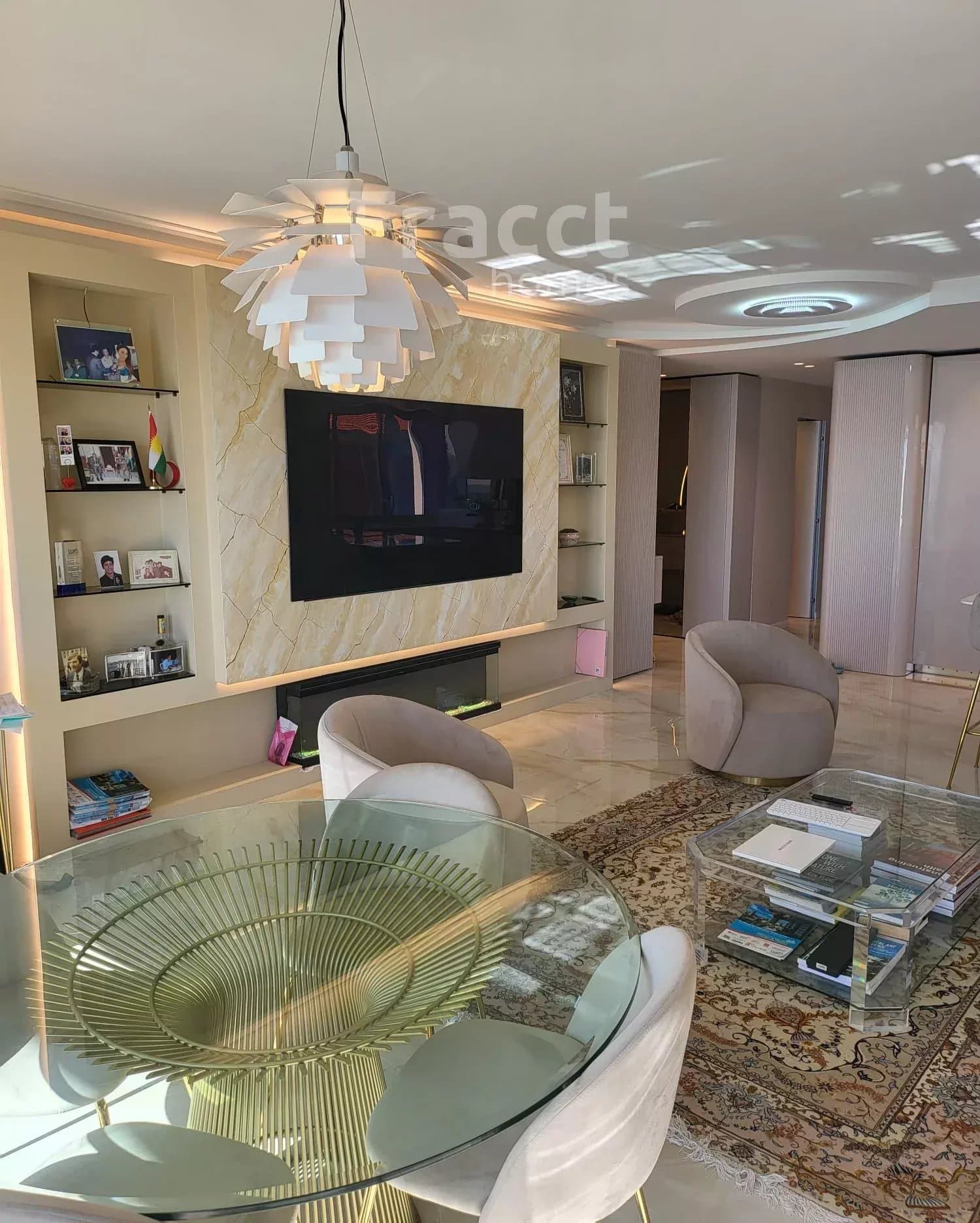 Seafront Elegant Apartment — photo 9