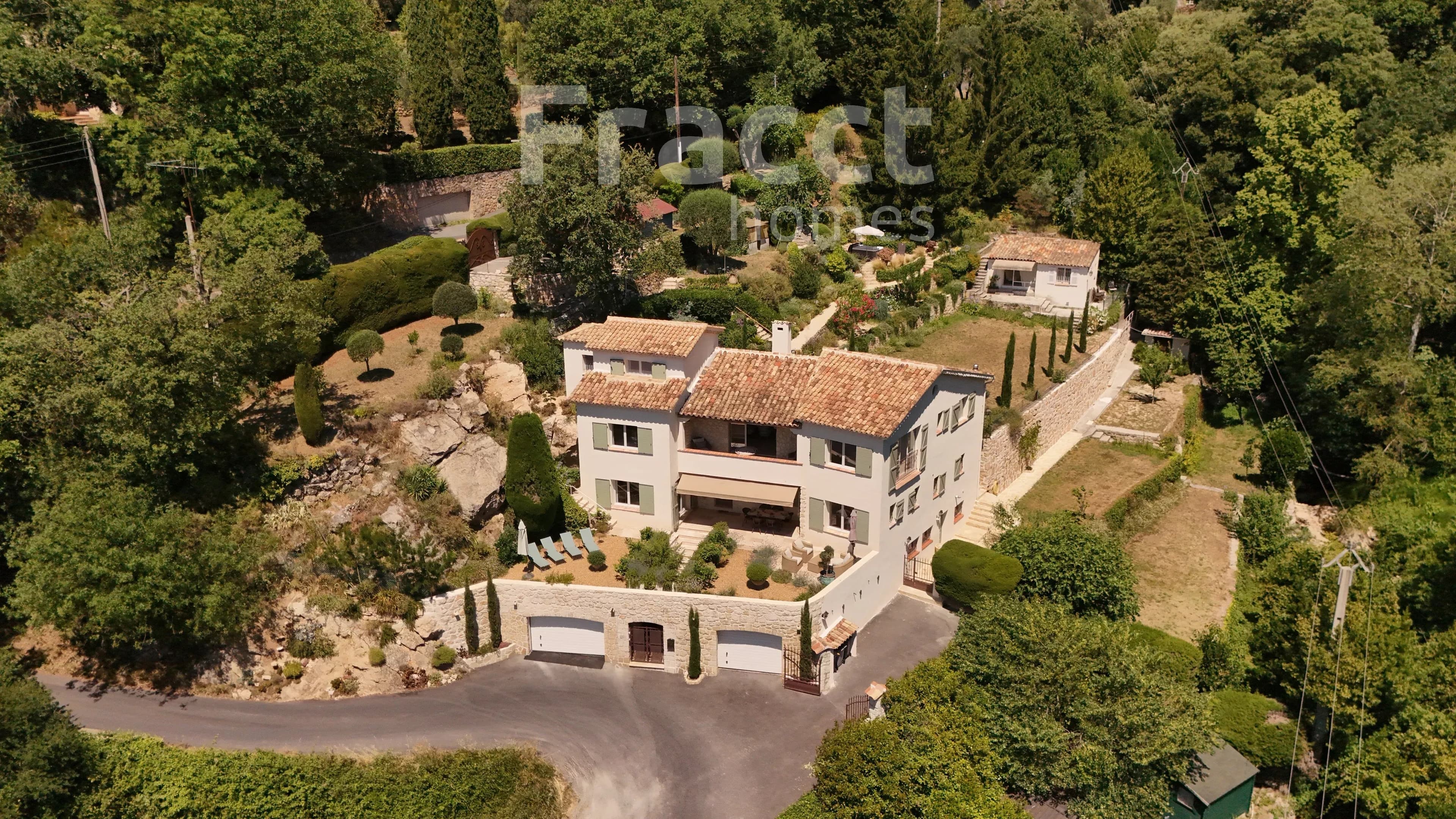 Renovated Provençal Villa — photo 40