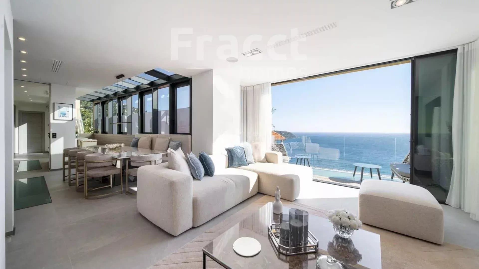 Panoramic Sea Views — photo 2