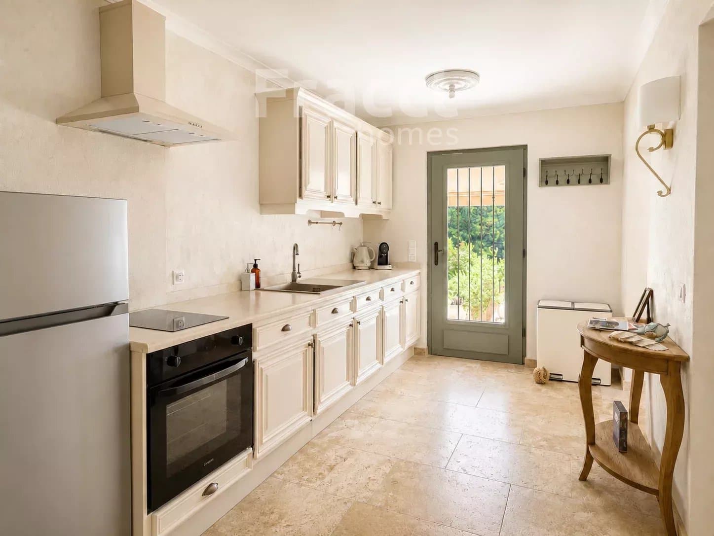 Renovated Provençal Villa — photo 9