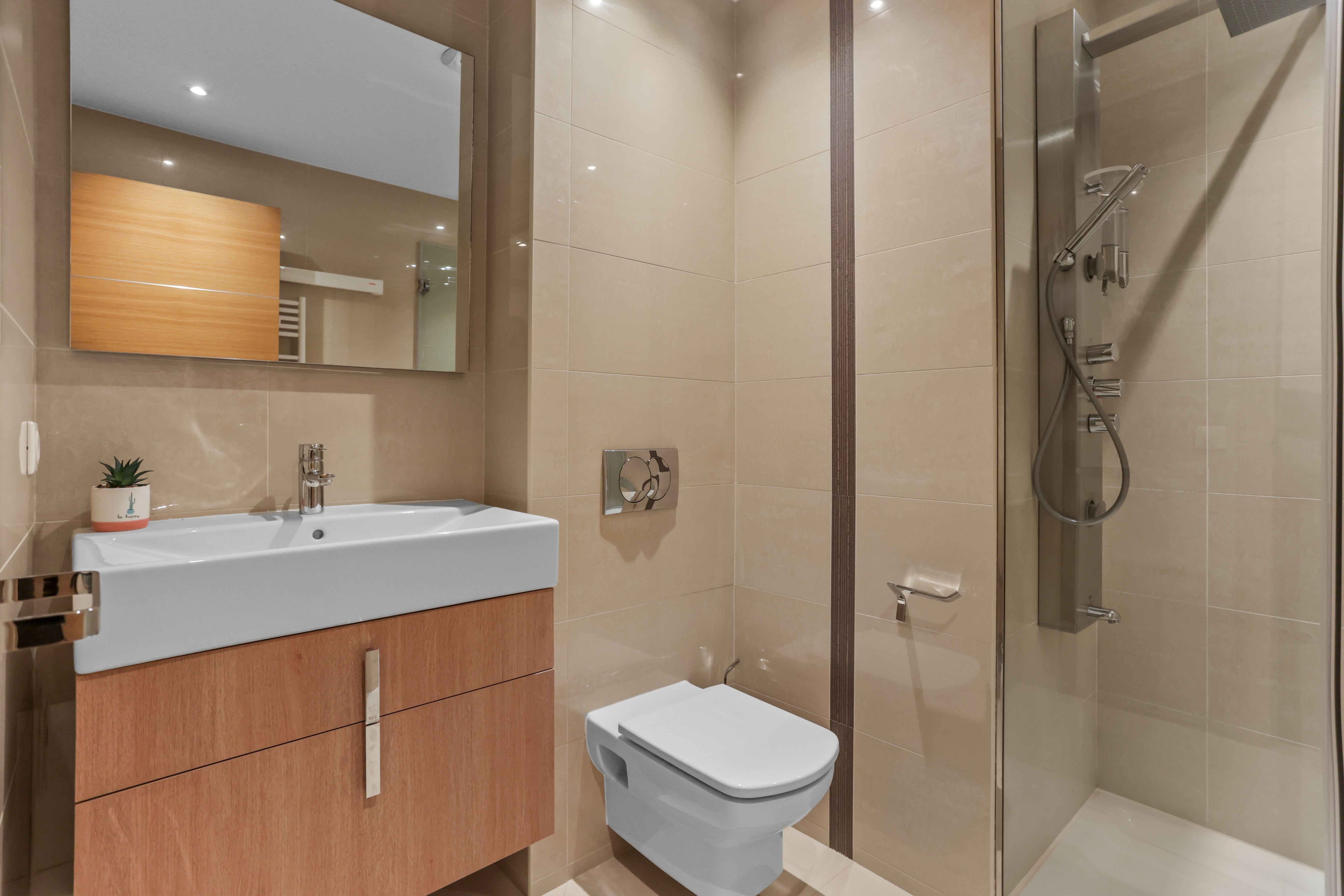 Modern Apartment — photo 6