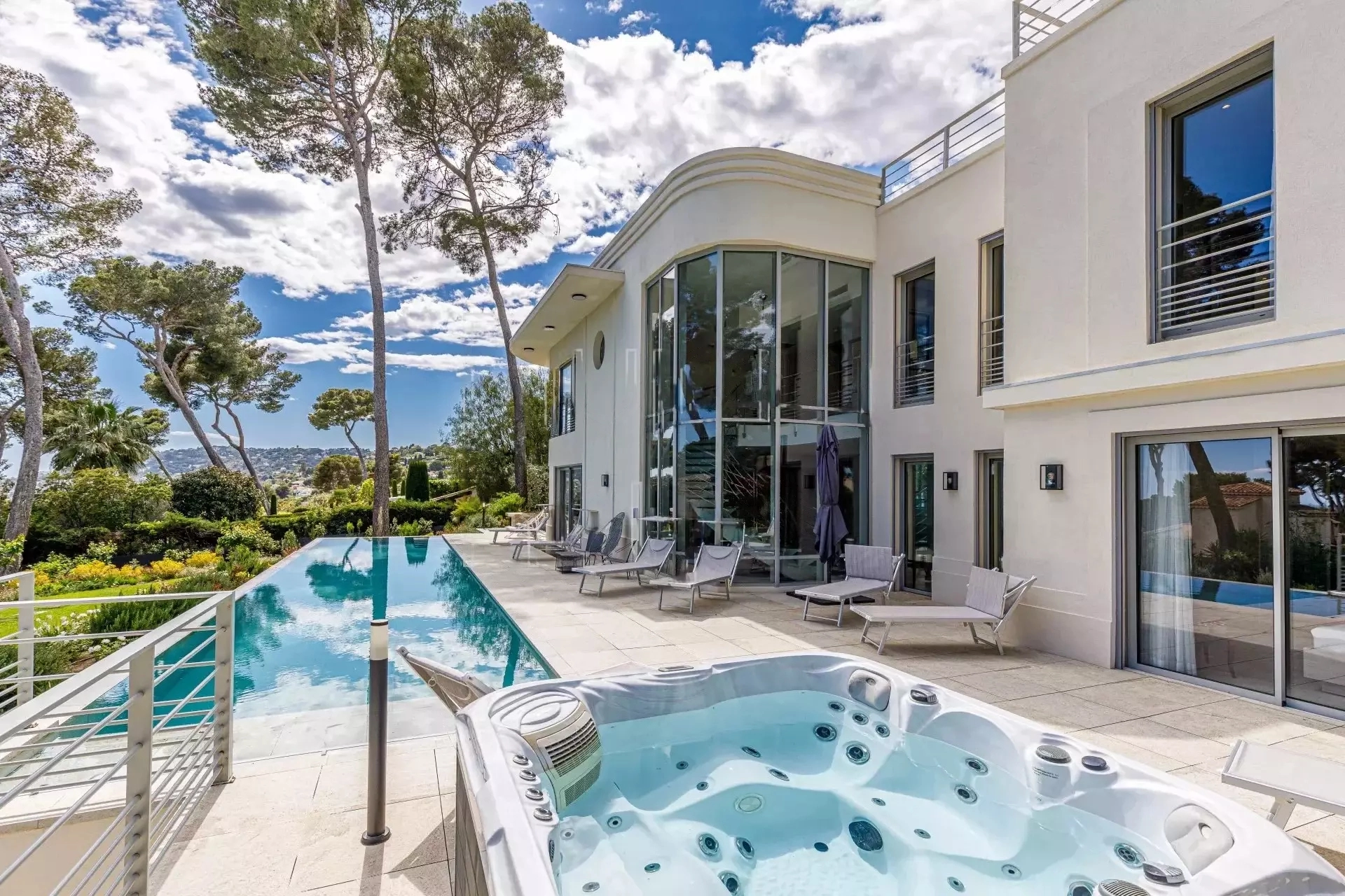 Villa Antibes — photo 2